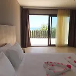 Hotel Aytas 3*