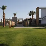 Aytas Hotel